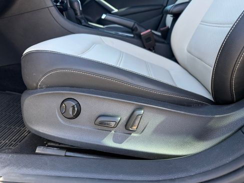 Used 2021 Volkswagen Passat 2.0T R-Line image 10