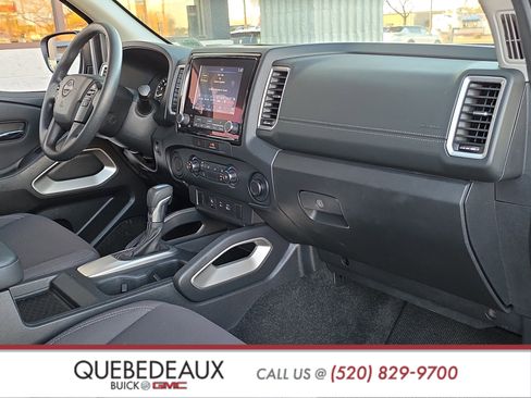 Used 2022 Nissan Frontier SV w/ Technology Package image 28
