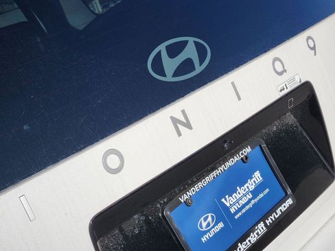 New 2026 Hyundai Ioniq 9 S image 8