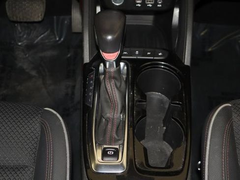 Used 2022 Chevrolet TrailBlazer RS FWD image 25