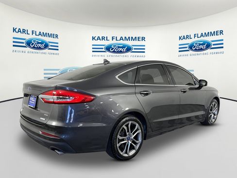 Certified 2019 Ford Fusion SEL image 3
