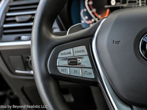 Used 2024 BMW X4 xDrive30i image 36