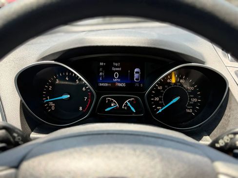 Used 2017 Ford Escape SE FWD image 24