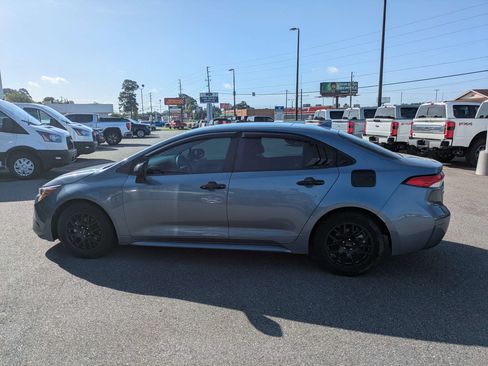 Used 2022 Toyota Corolla LE FWD image 7