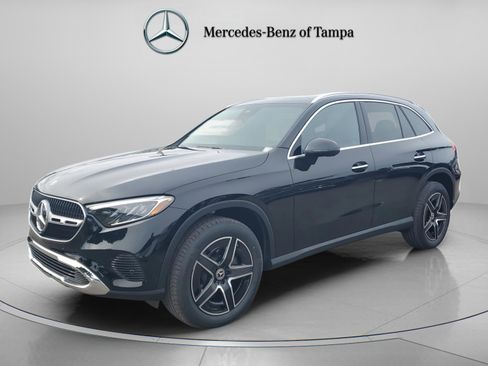 Used 2026 Mercedes-Benz GLC 300 4MATIC image 1