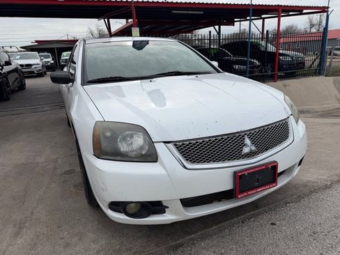 Used 2011 Mitsubishi Galant SE image 17