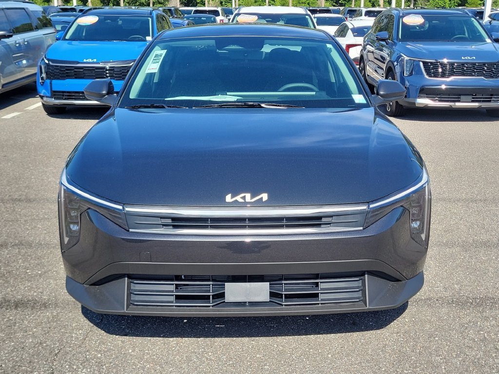 New 2026 Kia K4 FWD image 2