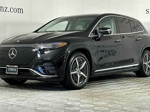 Certified 2023 Mercedes-Benz EQS 580 4MATIC SUV image 8