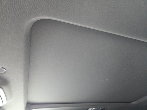 Used 2021 Ford Explorer King Ranch w/ Premium Technology Package image 24