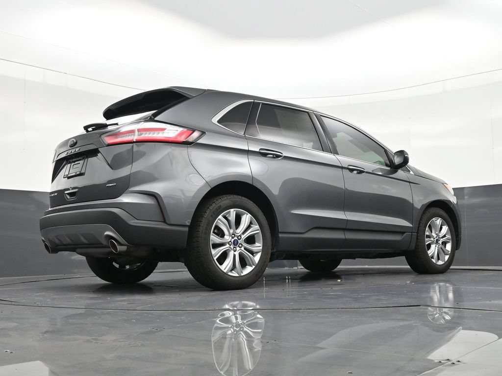 Used 2021 Ford Edge Titanium AWD/4WD image 25