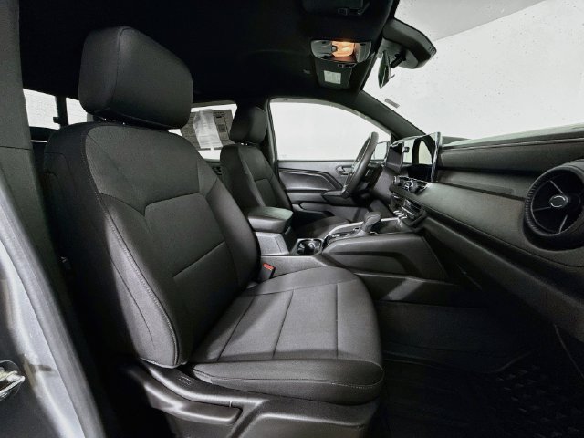 Used 2023 Chevrolet Colorado Trail Boss w/ Technology Package AWD/4WD image 28
