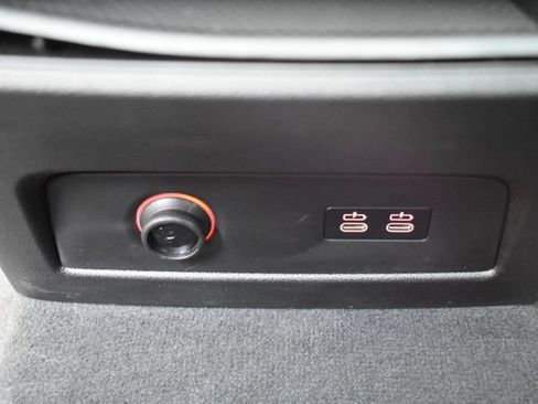 Used 2024 BMW X5 M Competition AWD/4WD image 46