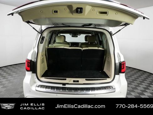 Used 2018 INFINITI QX80 4WD w/ Driver Assistance Package image 31