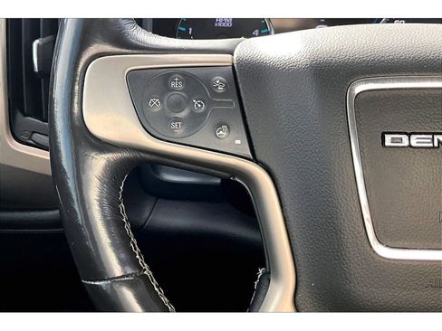 Used 2018 GMC Sierra 2500 Denali image 11