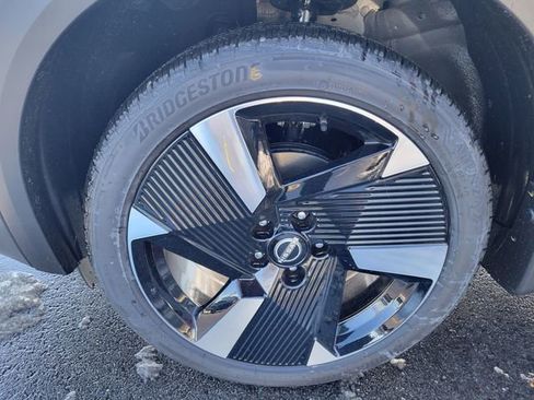 New 2026 Nissan Kicks SR image 12