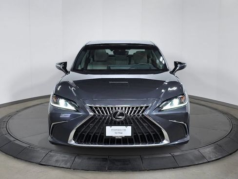 Used 2025 Lexus ES 350 w/ Premium Package FWD image 10