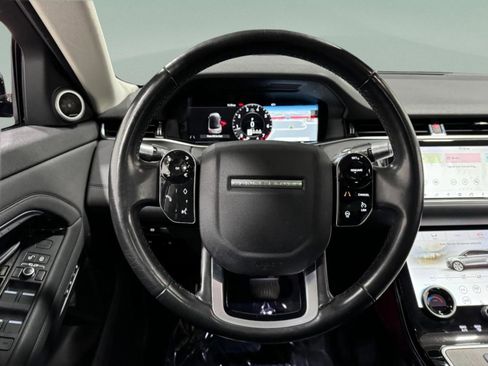 Used 2020 Land Rover Range Rover Evoque SE image 13