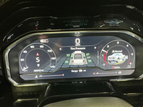 Certified 2024 GMC Sierra 1500 Elevation w/ LPO, Elevation Black Package image 20