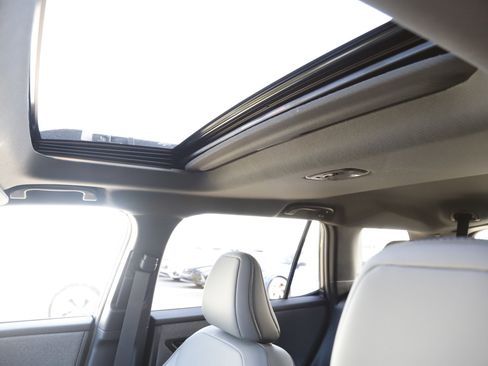 New 2026 Subaru Outback Limited AWD/4WD image 16