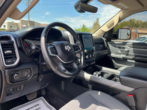Used 2020 RAM 1500 Big Horn AWD/4WD image 17