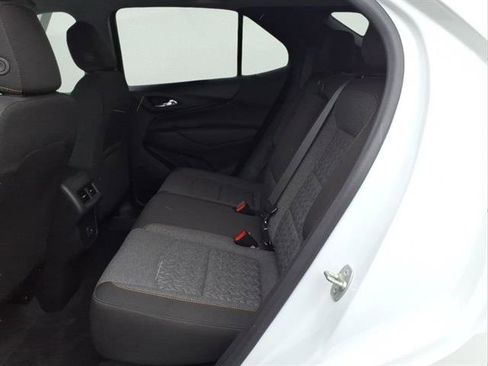 Certified 2024 Chevrolet Equinox LT image 9