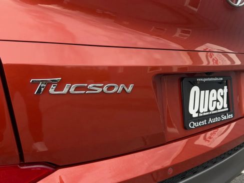 Used 2016 Hyundai Tucson Limited w/ Option Group 03 AWD/4WD image 9