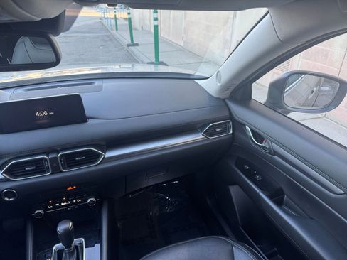 Used 2025 MAZDA CX-5 AWD 2.5 S w/ Preferred Package image 37