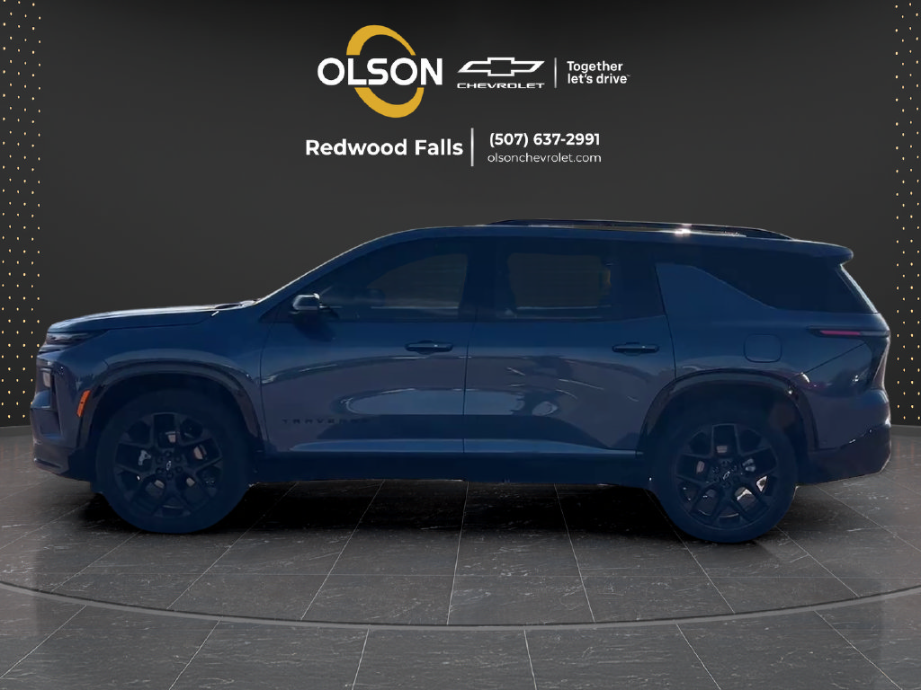 Used 2026 Chevrolet Traverse RS w/ LPO, Floor Liner Package AWD/4WD image 2