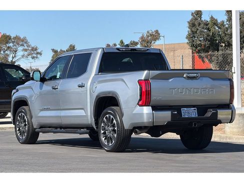 Used 2023 Toyota Tundra Limited AWD/4WD image 6