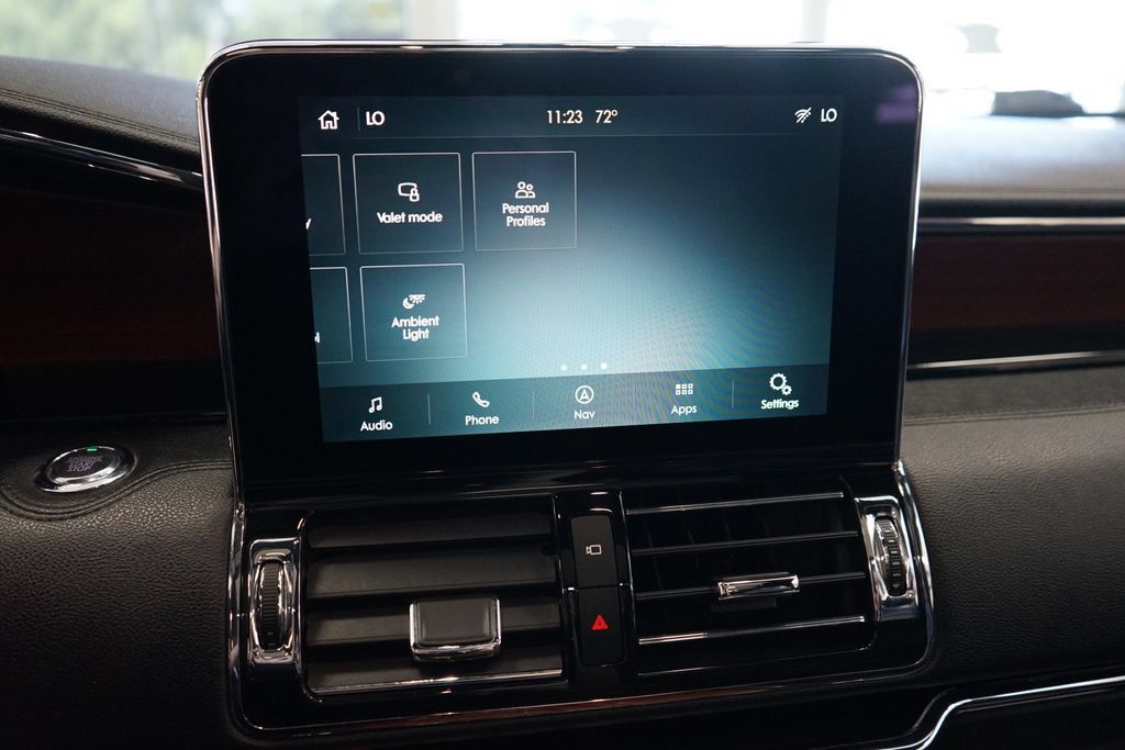 Used 2021 Lincoln Navigator Reserve AWD/4WD image 41
