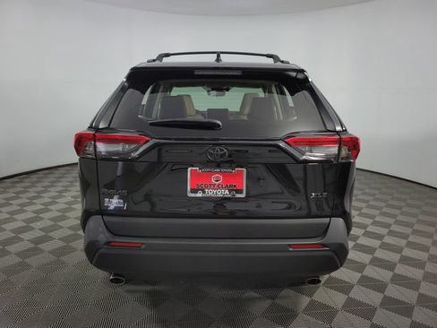 Used 2025 Toyota RAV4 XLE Premium w/ Weather Package FWD image 7