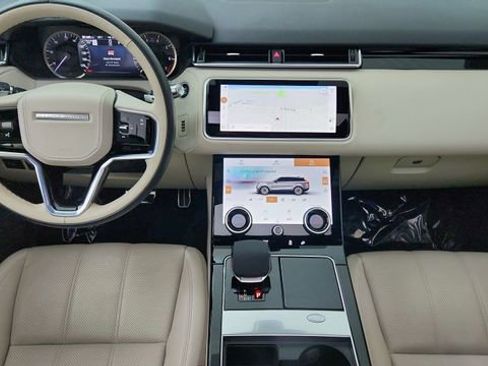Used 2022 Land Rover Range Rover Velar R-Dynamic S image 35
