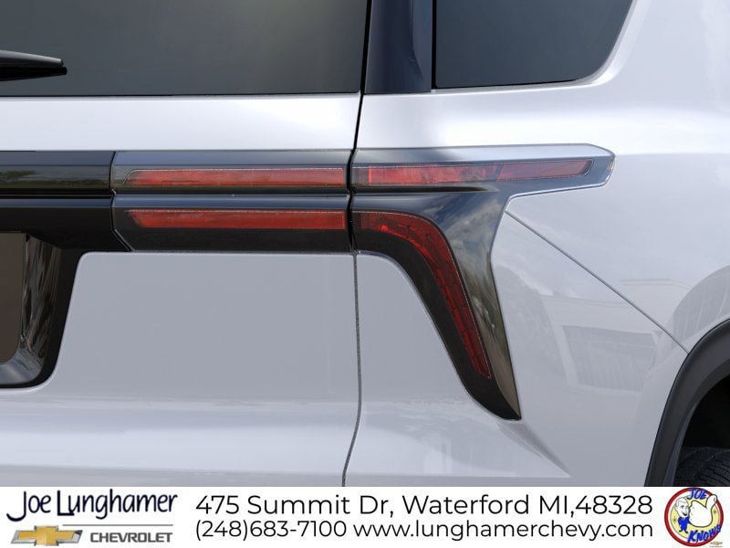 New 2027 Chevrolet Traverse LT w/ LPO, Floor Liner Package AWD/4WD image 12