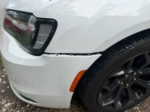 Used 2019 Chrysler 300 S RWD image 18