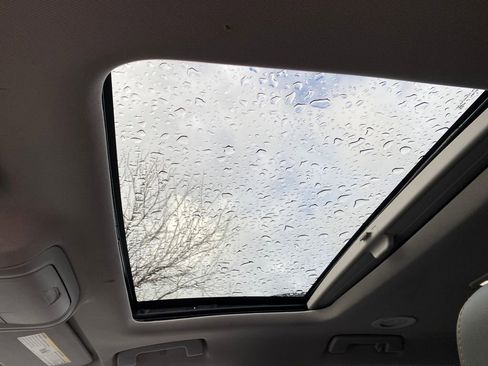 Used 2023 GMC Acadia AT4 w/ Technology Package image 55