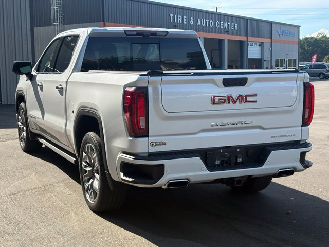 Used 2024 GMC Sierra 1500 Denali w/ Denali Reserve Package AWD/4WD image 3