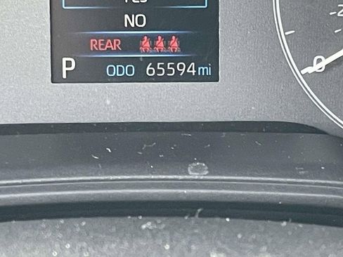 Used 2023 Toyota Corolla SE image 38