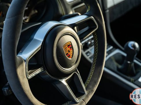 Used 2016 Porsche Cayman GT4 RWD image 36