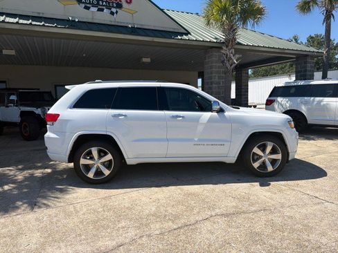Used 2016 Jeep Grand Cherokee Overland w/ Advanced Technology Group RWD image 2