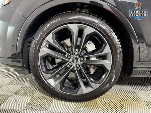 Used 2025 Audi Q7 3.0T Prestige AWD/4WD image 30
