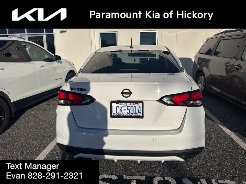 Used 2020 Nissan Versa S FWD image 14