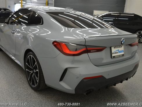 Used 2022 BMW 430i Coupe w/ M Sport Package RWD image 13