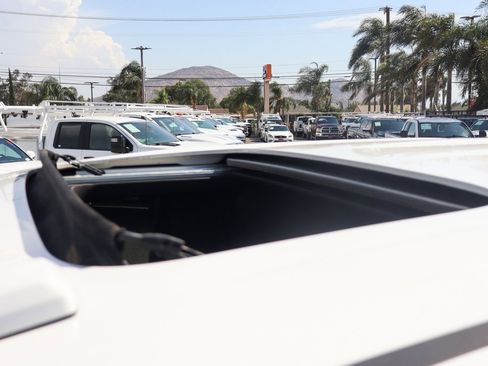 Used 2021 GMC Sierra 1500 AT4 w/ AT4 Premium Package image 29