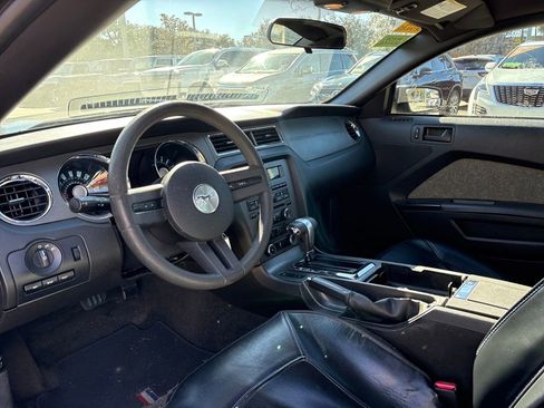 Used 2011 Ford Mustang Coupe w/ 101A Rapid Spec Order Code image 6