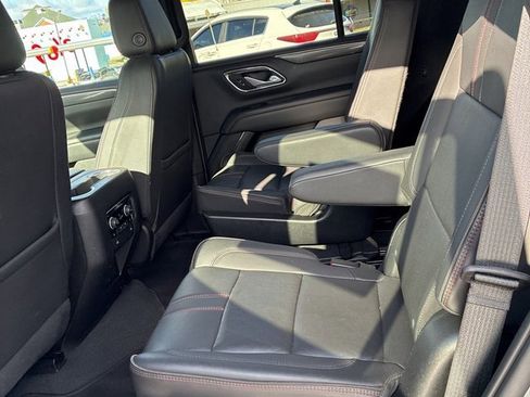 Used 2022 Chevrolet Tahoe RST w/ Luxury Package image 12