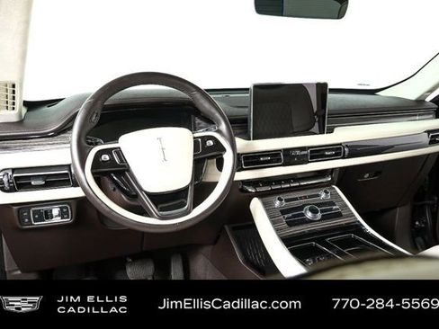 Used 2020 Lincoln Aviator Black Label Grand Touring w/ Class IV Trailer Tow Package image 20