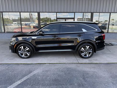 Used 2022 Kia Sorento AWD SX Prestige Plug-In Hybrid image 7