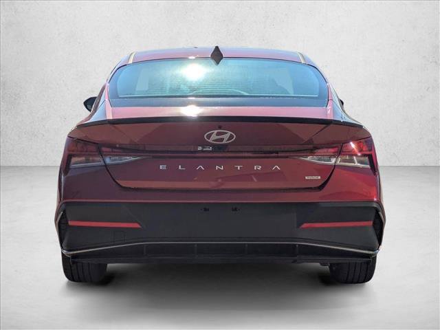 New 2025 Hyundai Elantra SEL w/ Cargo Package FWD image 7