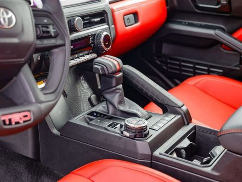 Used 2025 Toyota Tacoma TRD Pro image 21