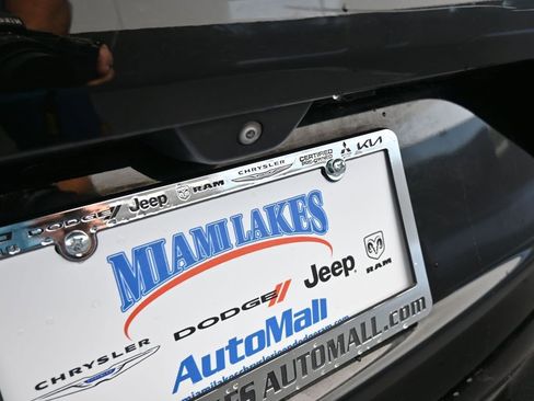 Used 2021 Jeep Grand Cherokee L Laredo w/ Luxury Tech Group I image 41